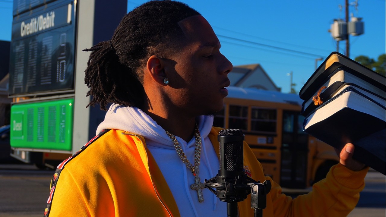Cameron Moore | Animal (Remix) [Live Mic Performance]