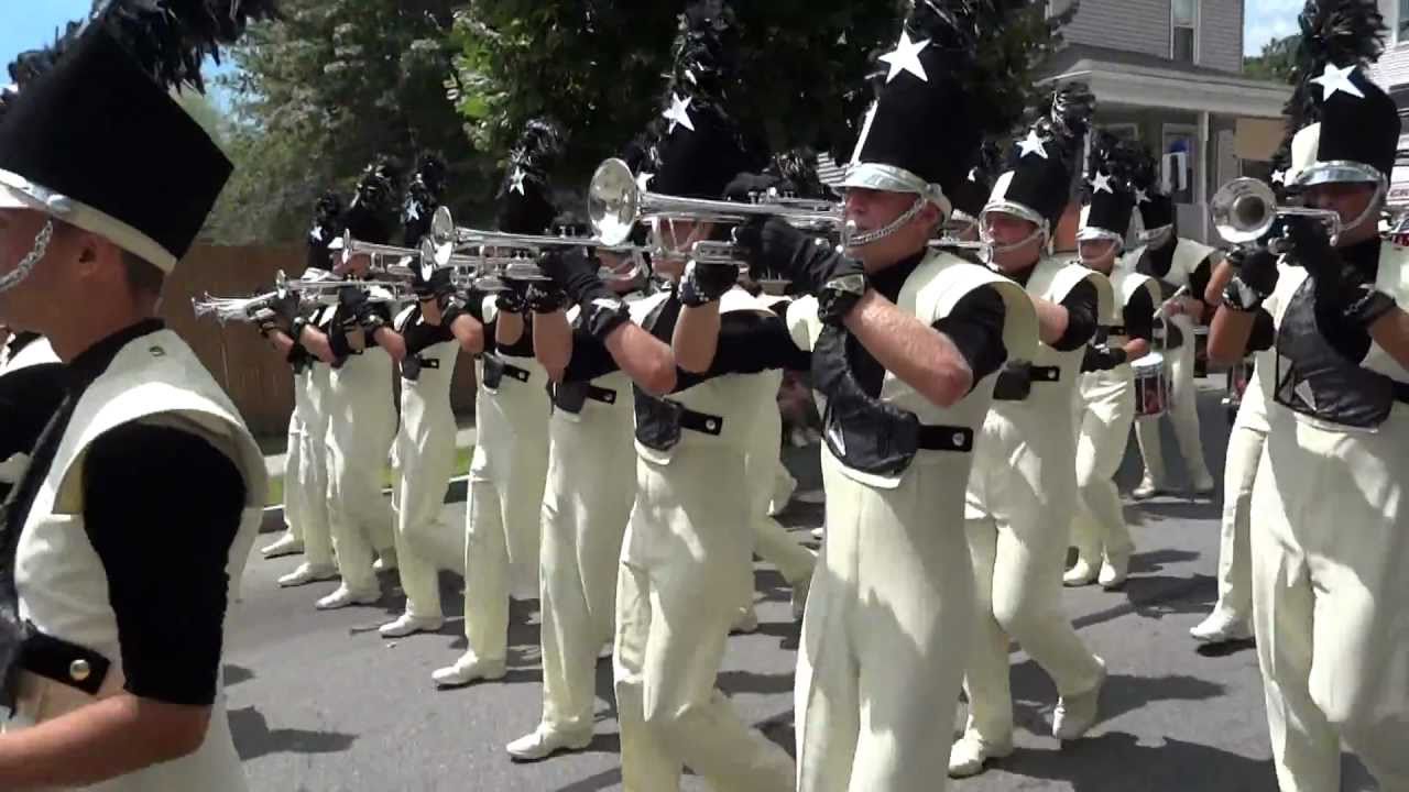 Carolina Crown 2011 - Parade Tune - In the Stone