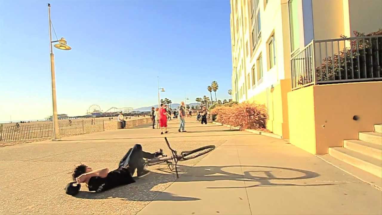 Michael Chacon keeping it 700c