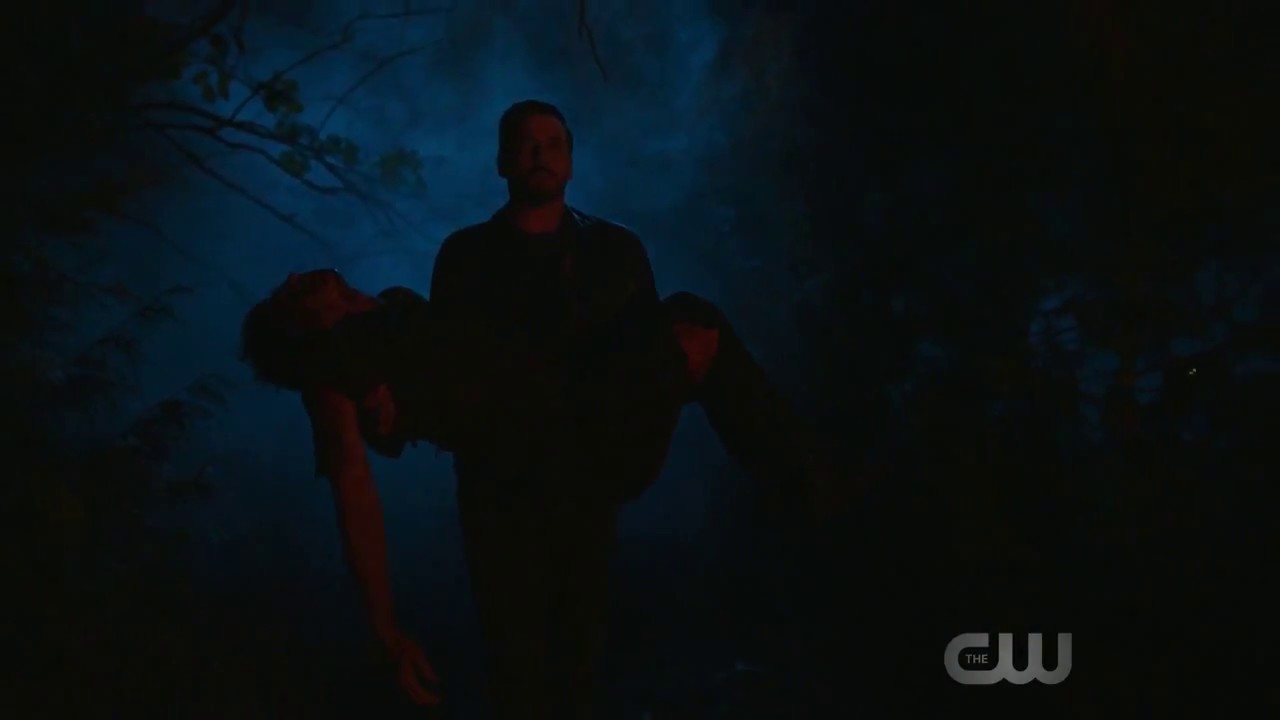 Riverdale 2x21 Shocking Ending Scene/ FP Finds Jughead