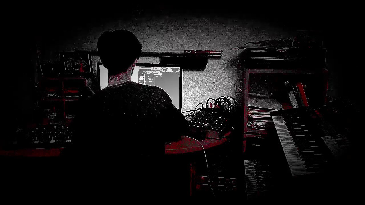 Hard industrial acid Techno jam with Drumbrute, Microbrute and MB33