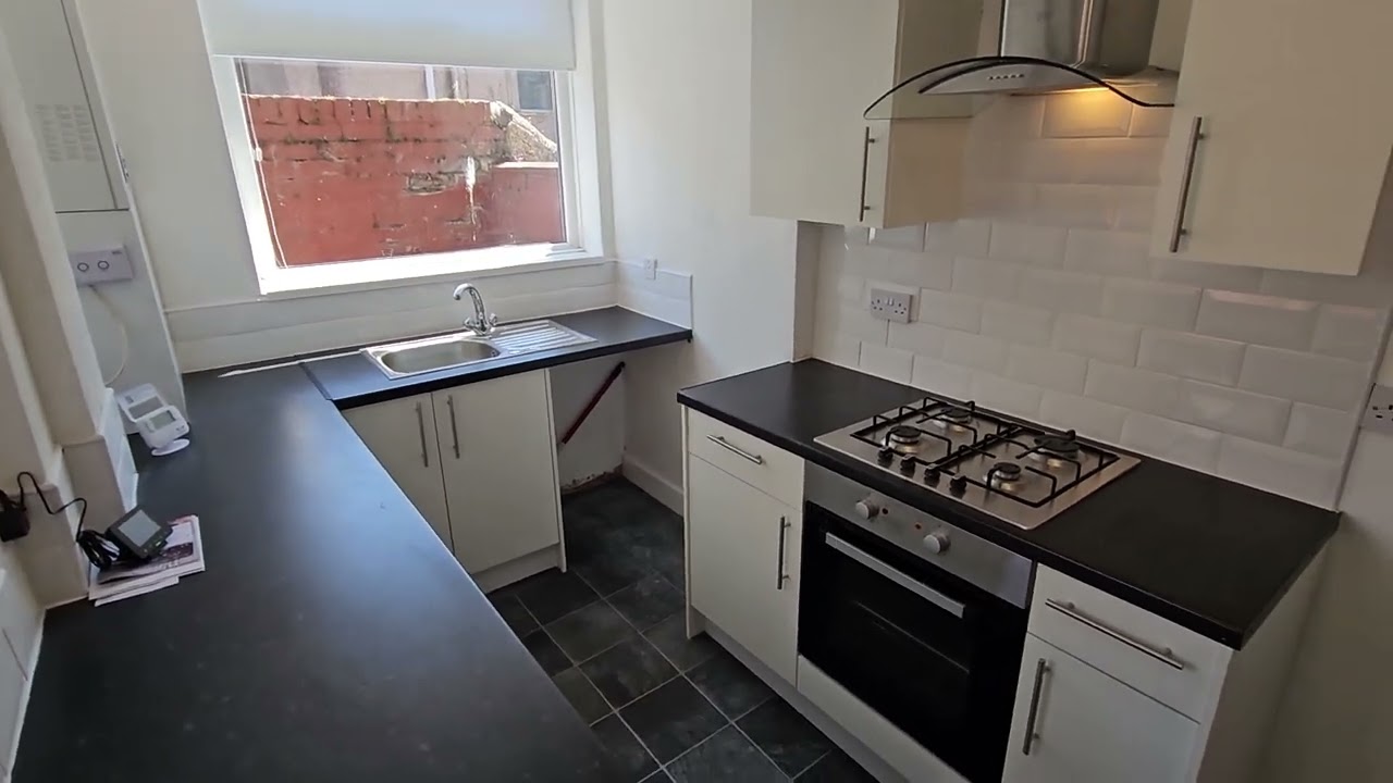 12 Parry st Barrow in Furness, two bed, two reception home available for long term rent unfurnished