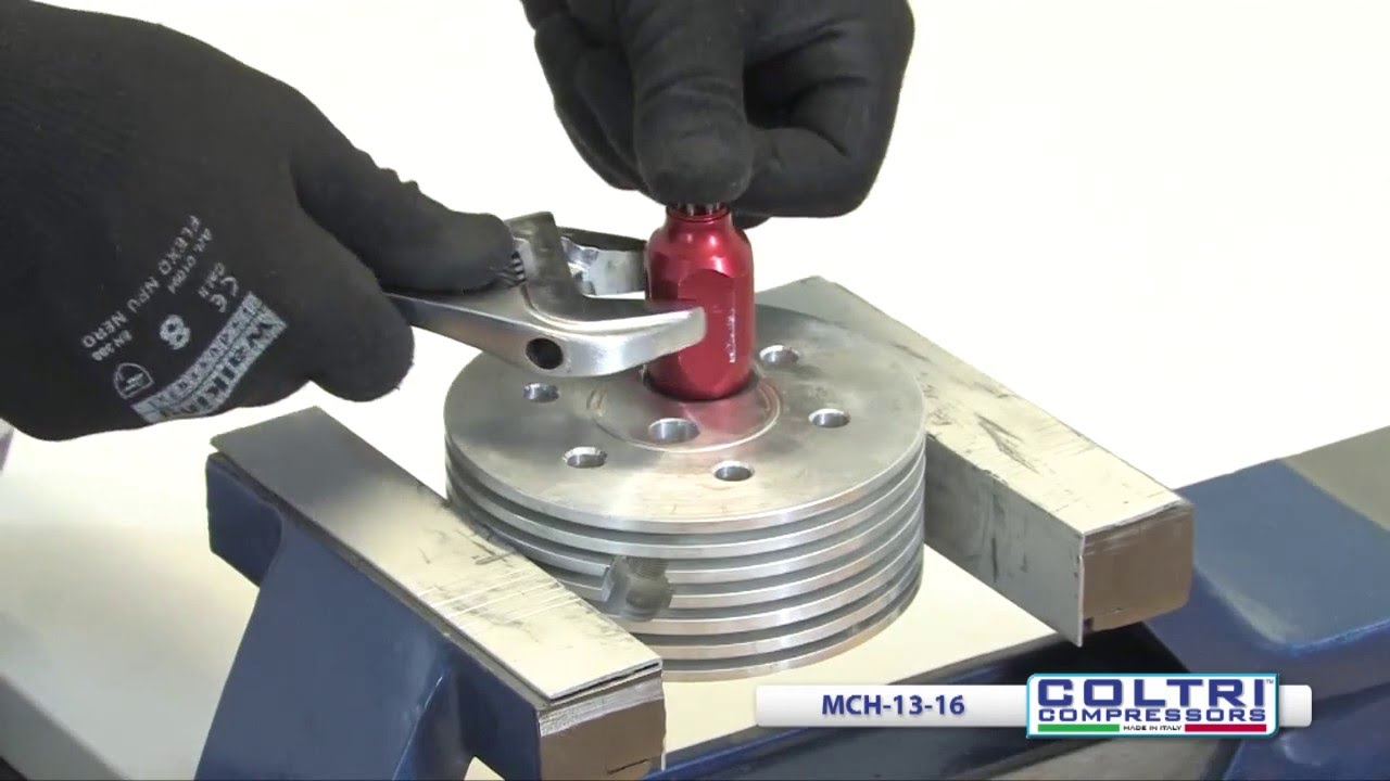 Disassembling Second Stage Valves Of A Coltri MCH13-16 By Nuvair