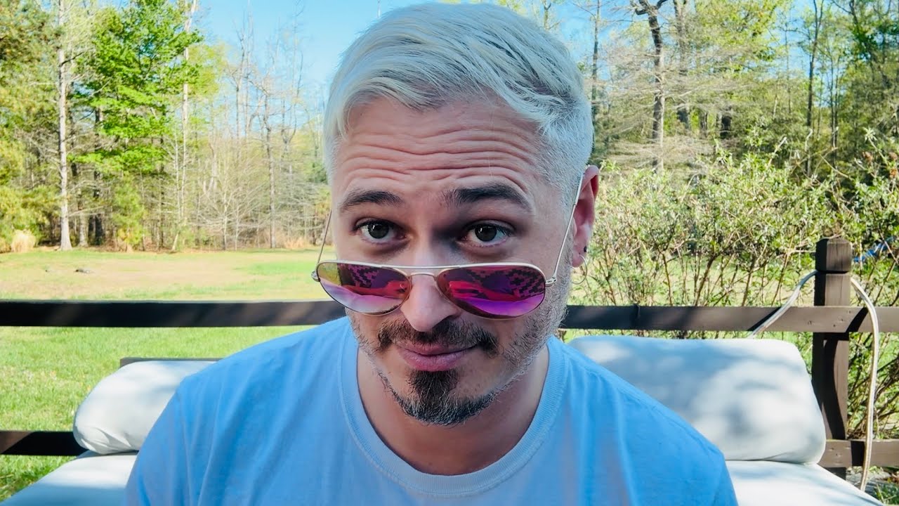 Такер утверждает, что Трампа шантажировал Эпштейн! Брайон Ноэм сказал &laquo;Я люблю тебя&raquo; леворукому д...