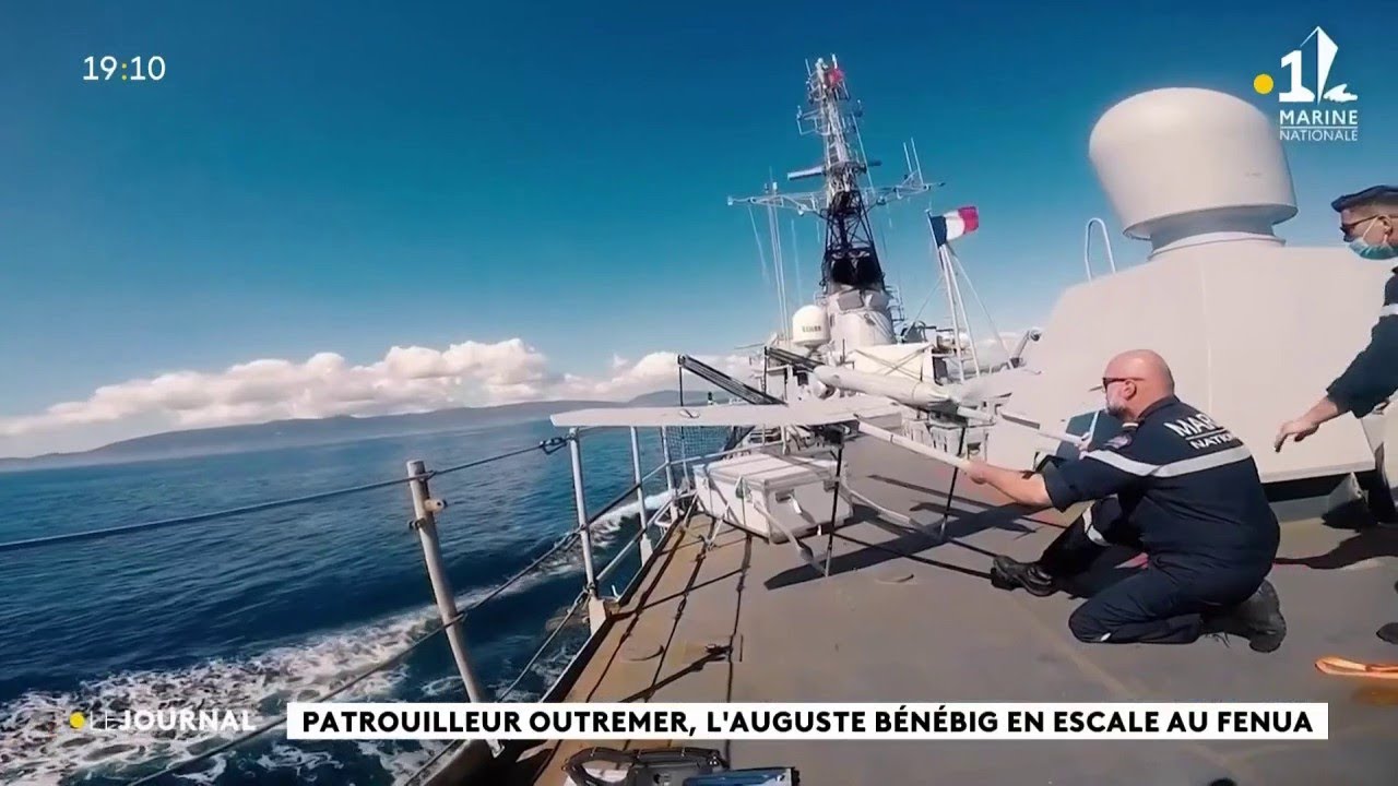 L'Auguste Bénébig, premier patrouilleur outre mer de passage à Tahiti