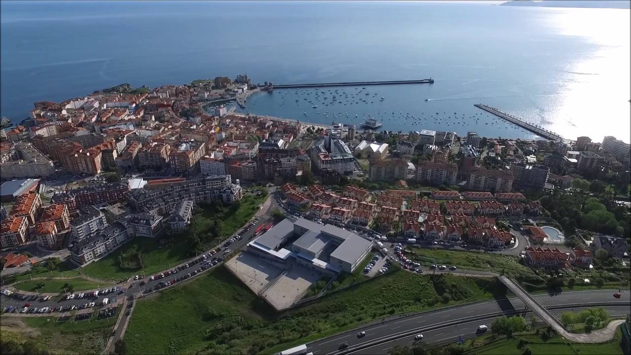 Castro Urdiales ( Cantabria )