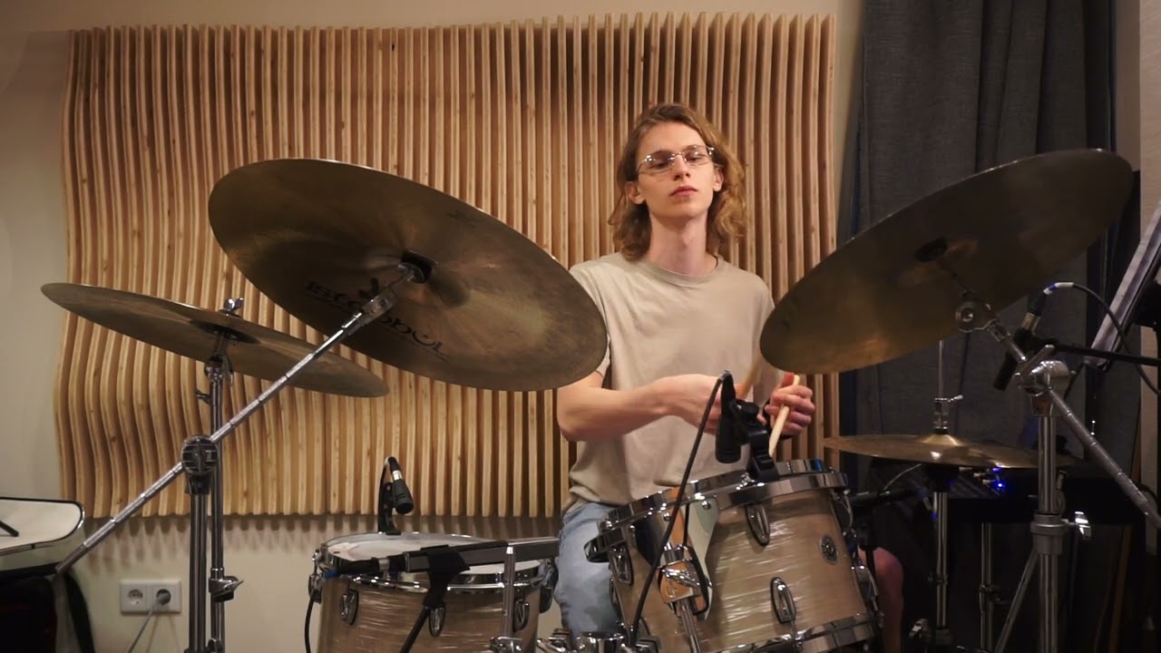Cut n' Run (Gordon Goodwin) - Big Band Drum Cover