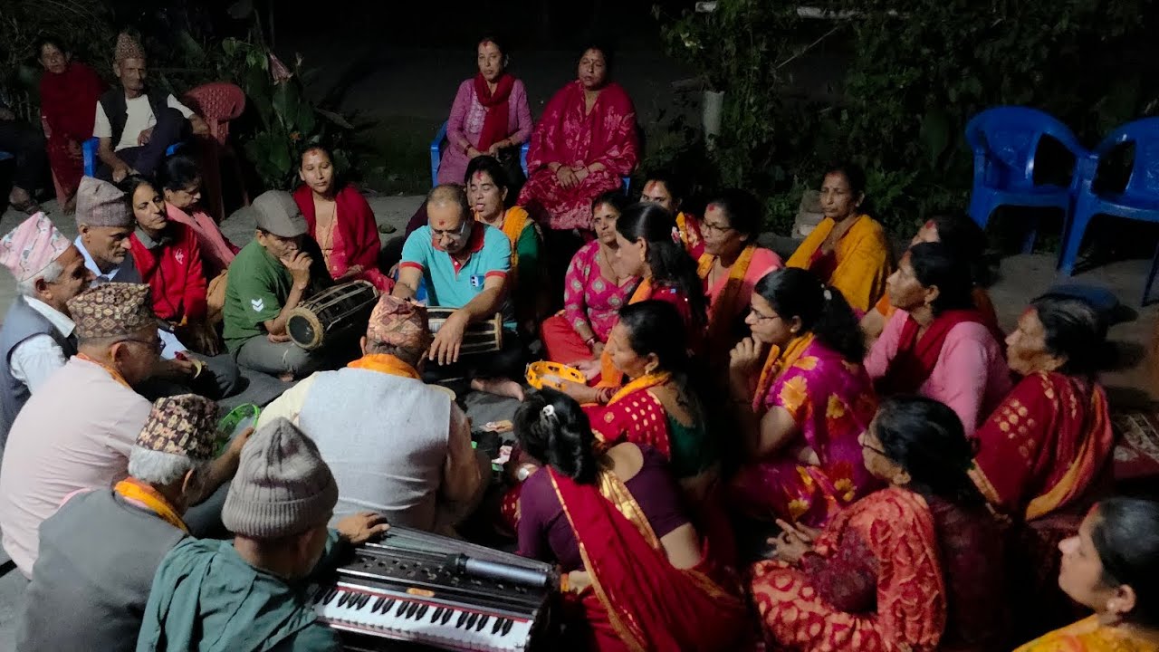कालिका भजन समूह || सन्ध्याकालिन आरती || Life With Ashim || Part 1 || #viral #bhajan #nepalicommunity