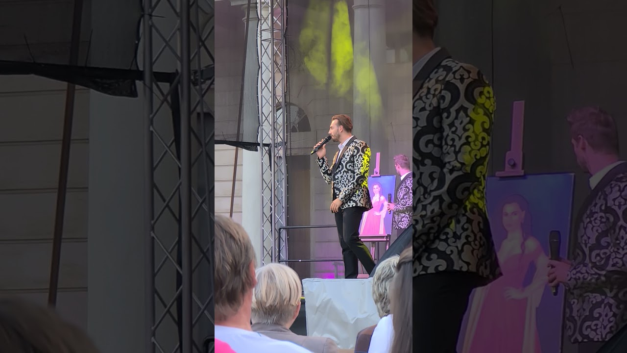 KULTURA POD HVĚZDAMI - Zámek Kačina / Je jaká je