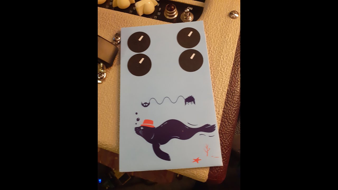 Harmonious Monk Trem Pedal by Jam Pedals - filmed in an Antarctic Ice Station in the dark.