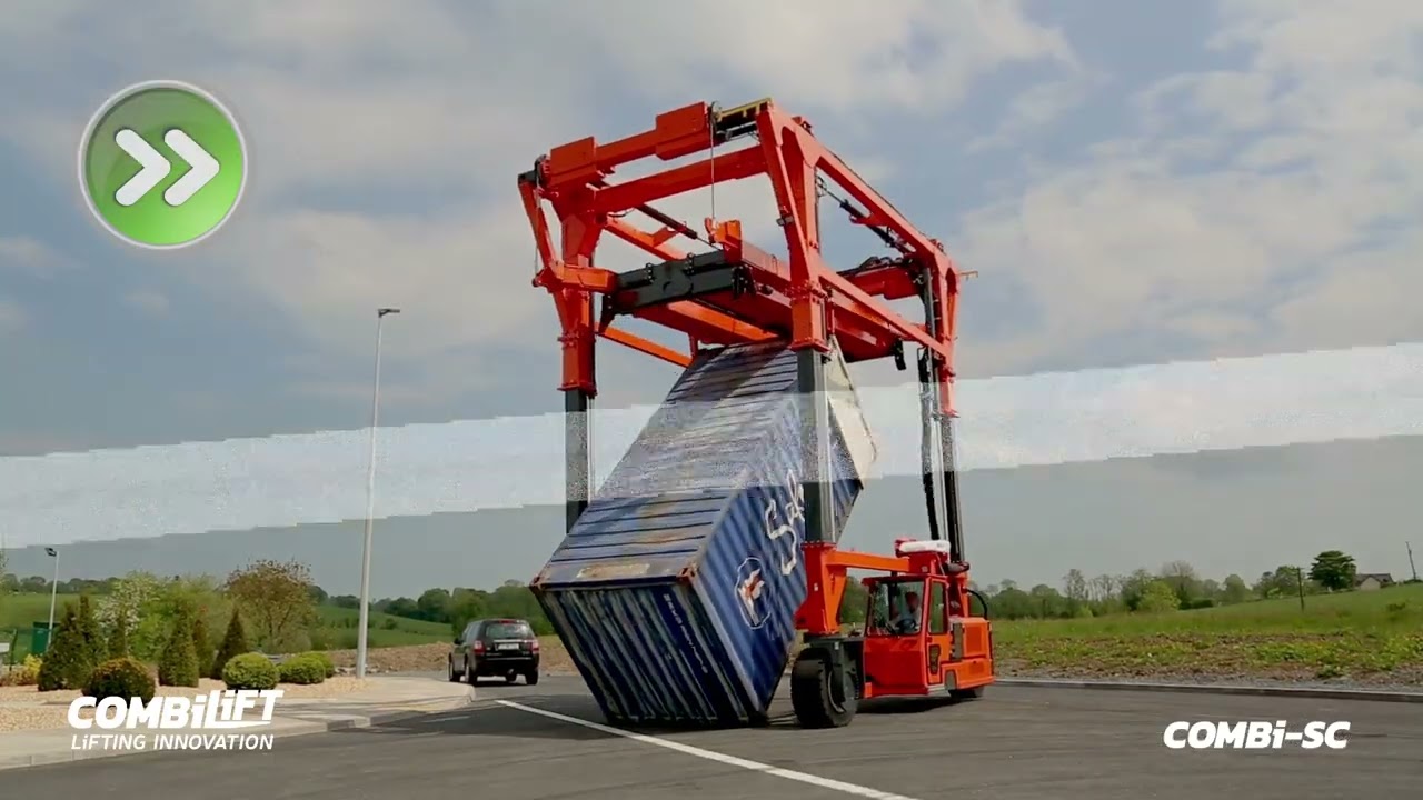 GREEN business in the Salvage yard / junkyard