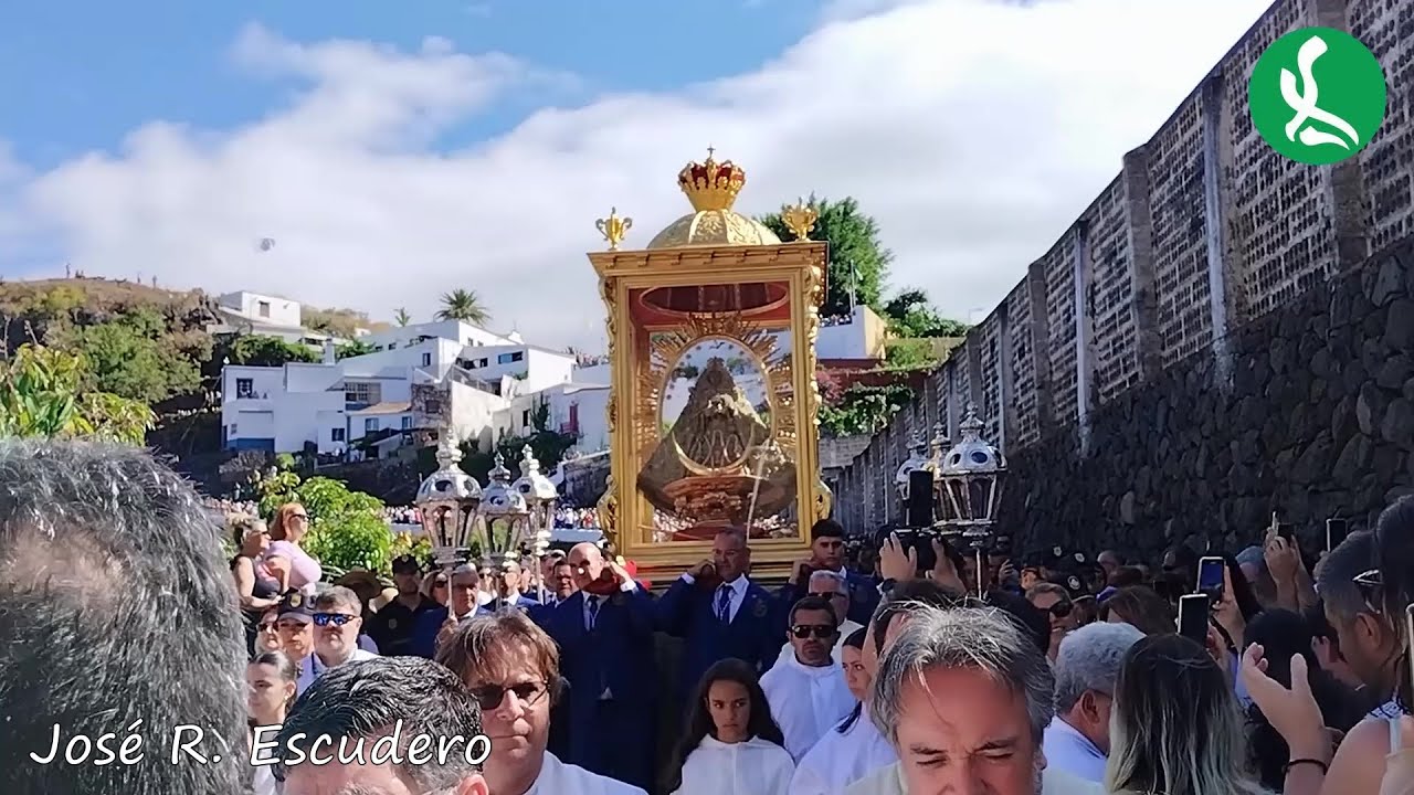 Bajada de La Virgen 2025: Salida del Real Santuario y descenso por El Planto