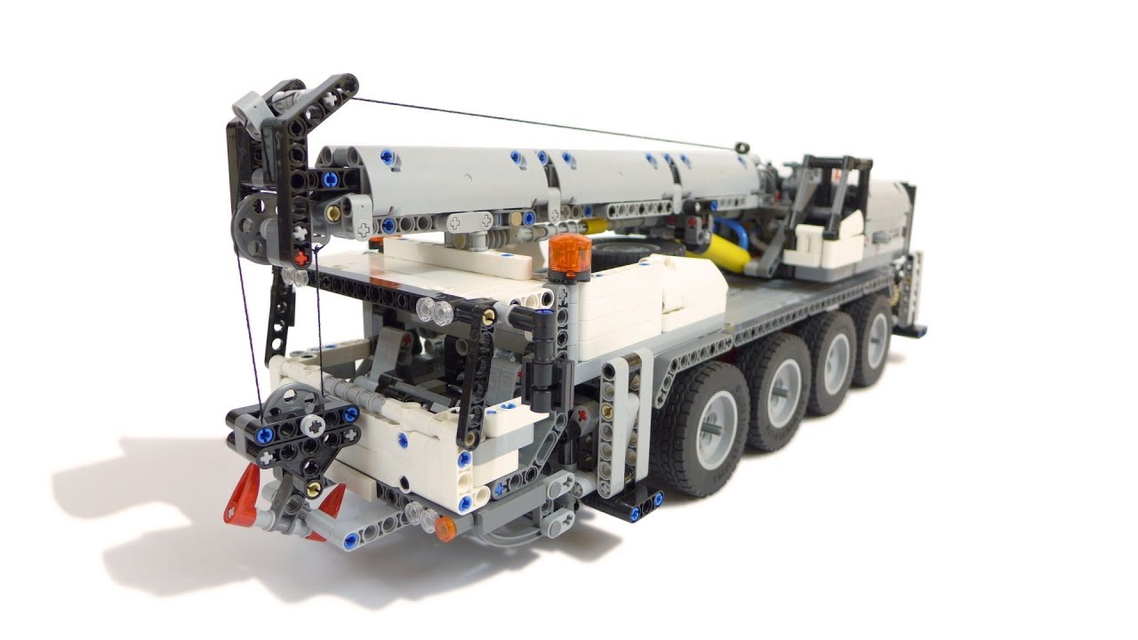 Mobile Crane - LEGO 42043 alternate model with instructions