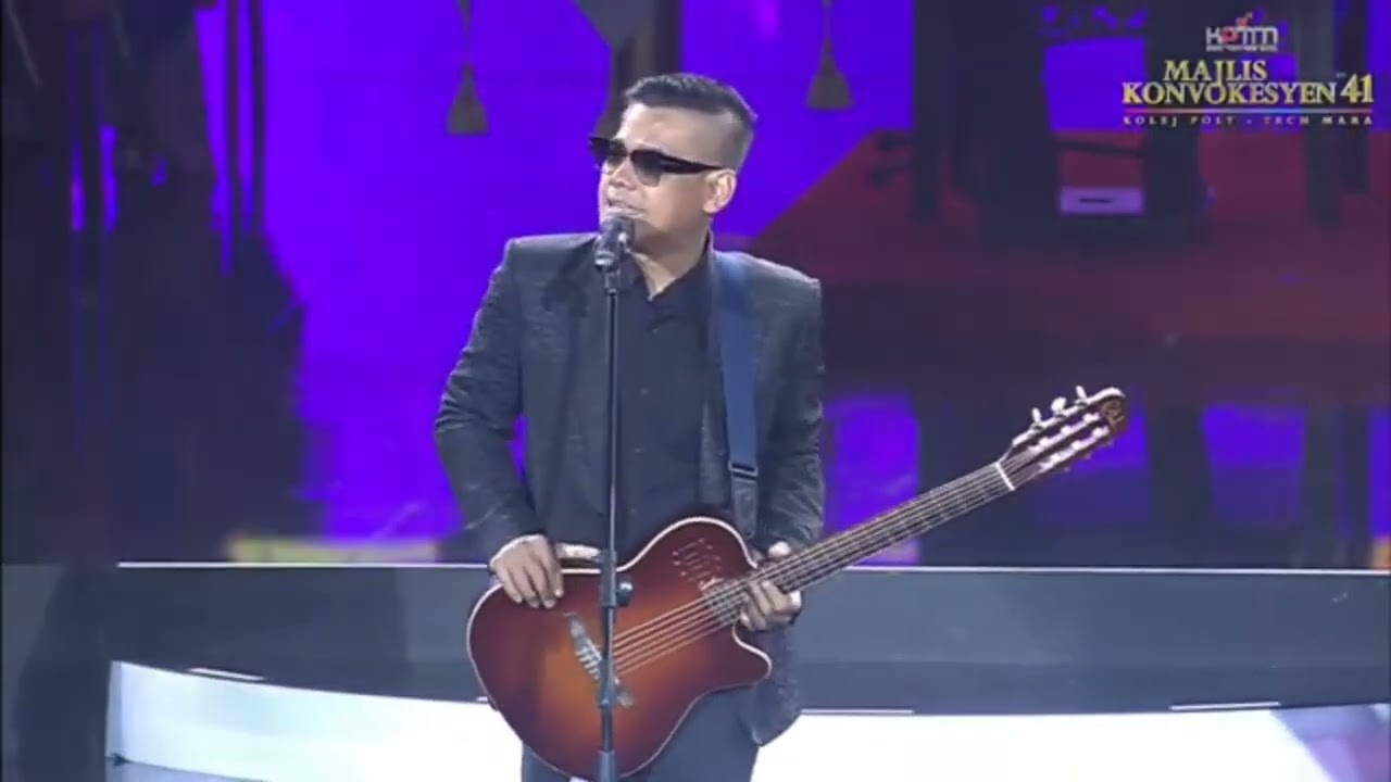 Azlan Typewriter - Jeritan Batinku & Jangan Khianati Aku ( LIVE ) konvokesyen KPTM 2025