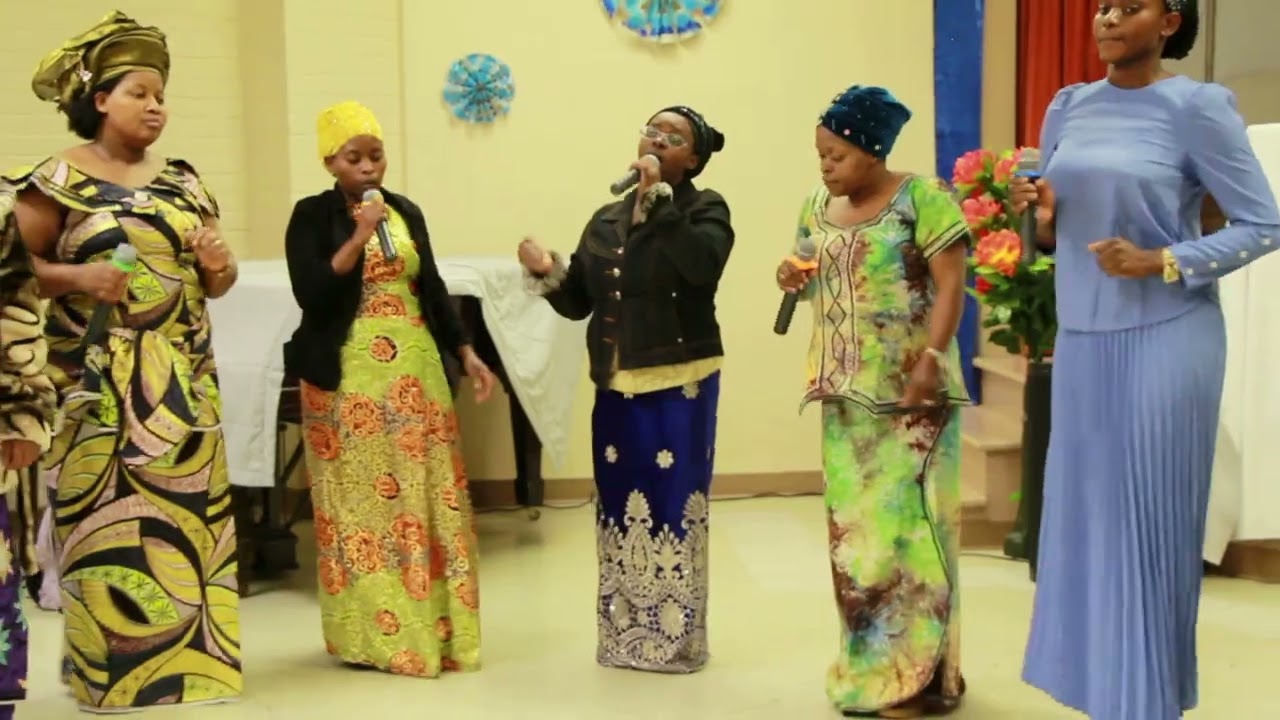 Tupige mbio twende mbinguni-Hope choir