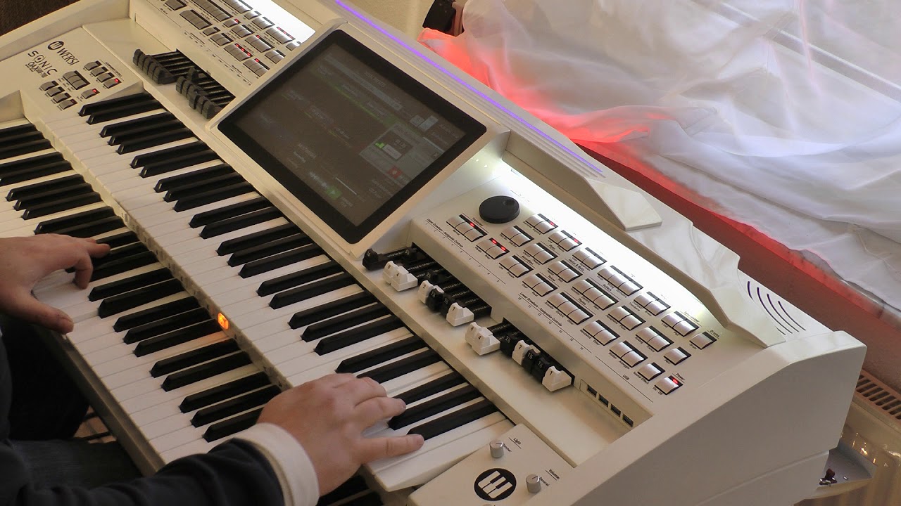 Edgar Weissenfels plays Wersi-Sonic 
