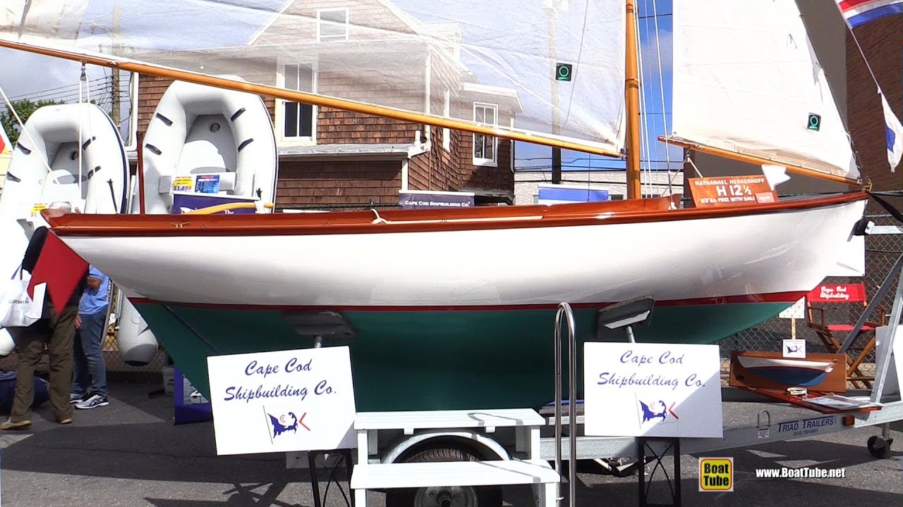 2016 Herreshoff H 12.5 Sailing Boat - Walkaround - 2016 Annapolis Sailboat Show