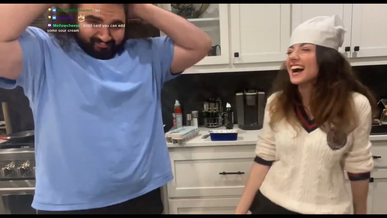 2/5/23 Bonnierabbit - Baking Banana Brad w/ Esfand
