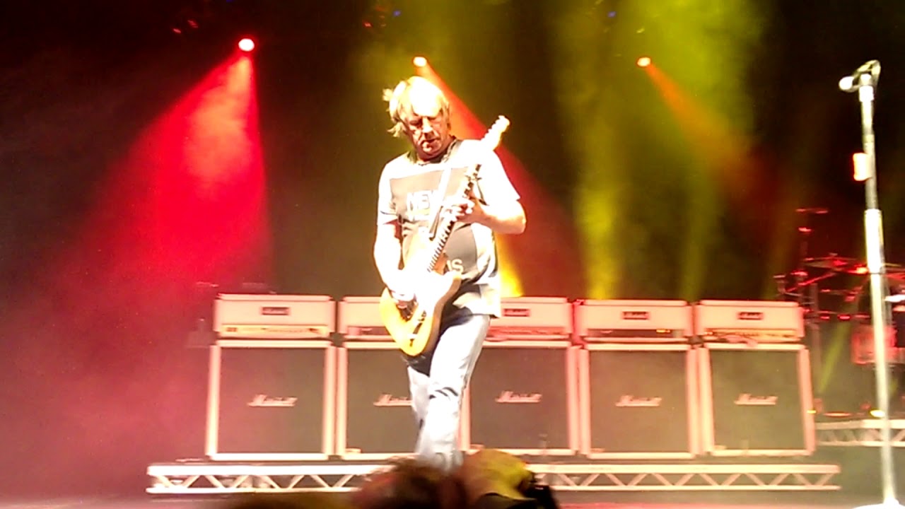 Status Quo - The Venue, Derry - June 2013