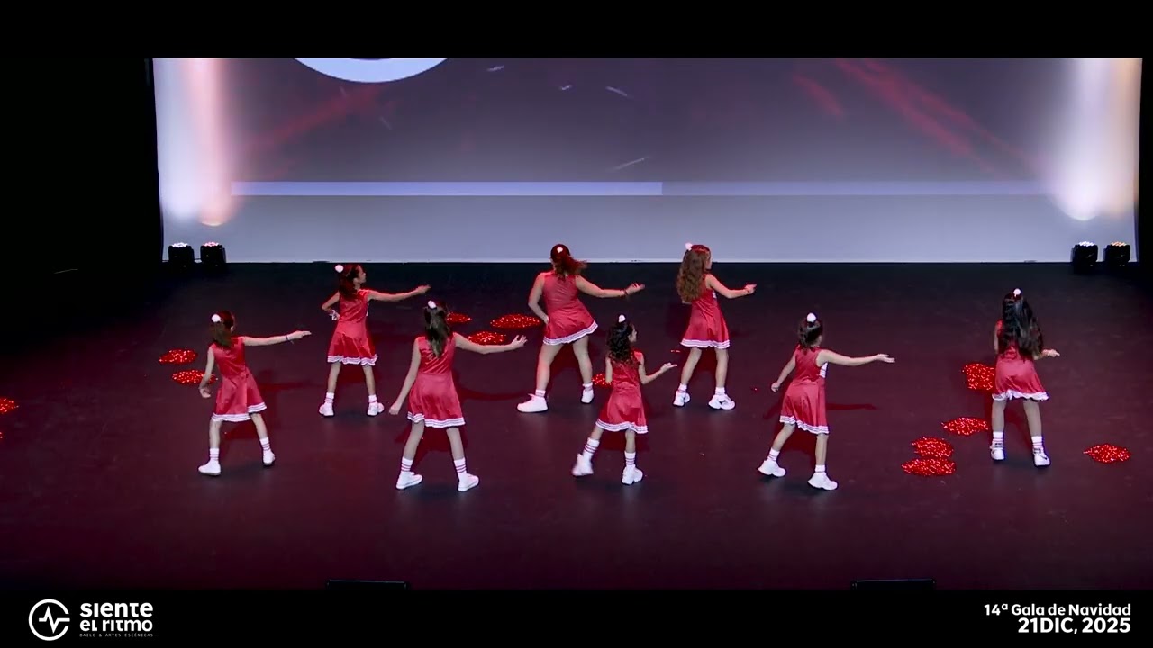Gala de Navidad 2025 – Siente el Ritmo. Grupo de baile urbano · Profesora Mar Gramaje.