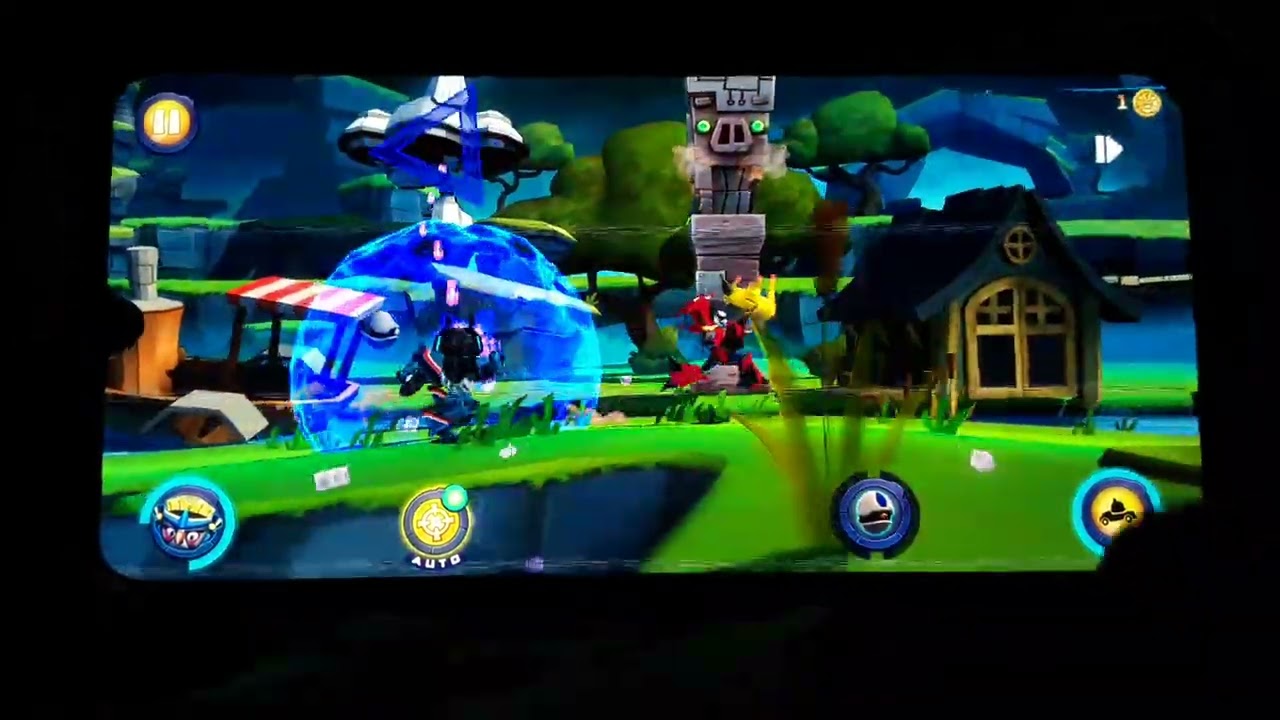 Играю в игру Angry birds transformers. Забираю свои награды.