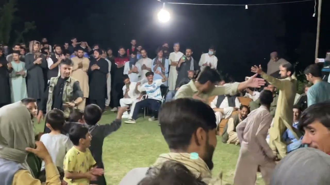 Shuja ul haq |Arbab Quli | zubair| dance #chitrali_dol_ishtok