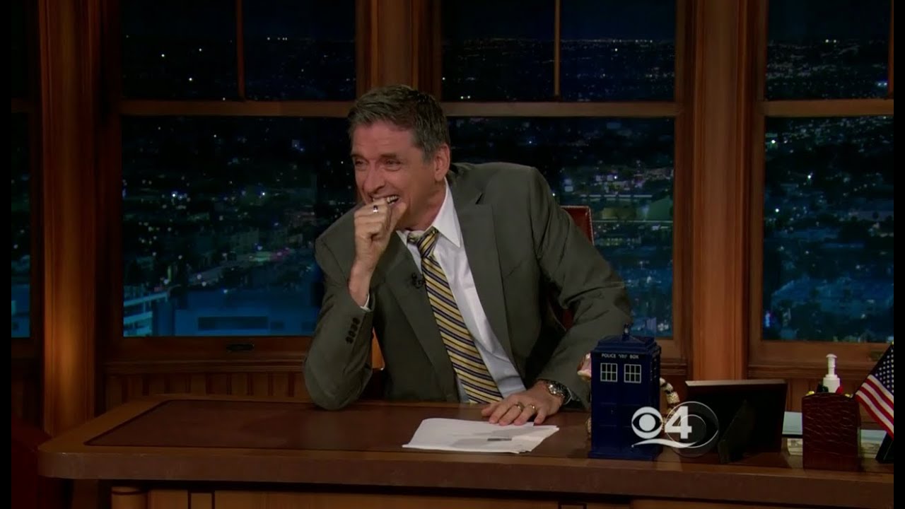 Late Late Show with Craig Ferguson 5/19/2011 Tony Shalhoub, Sloane Crosley