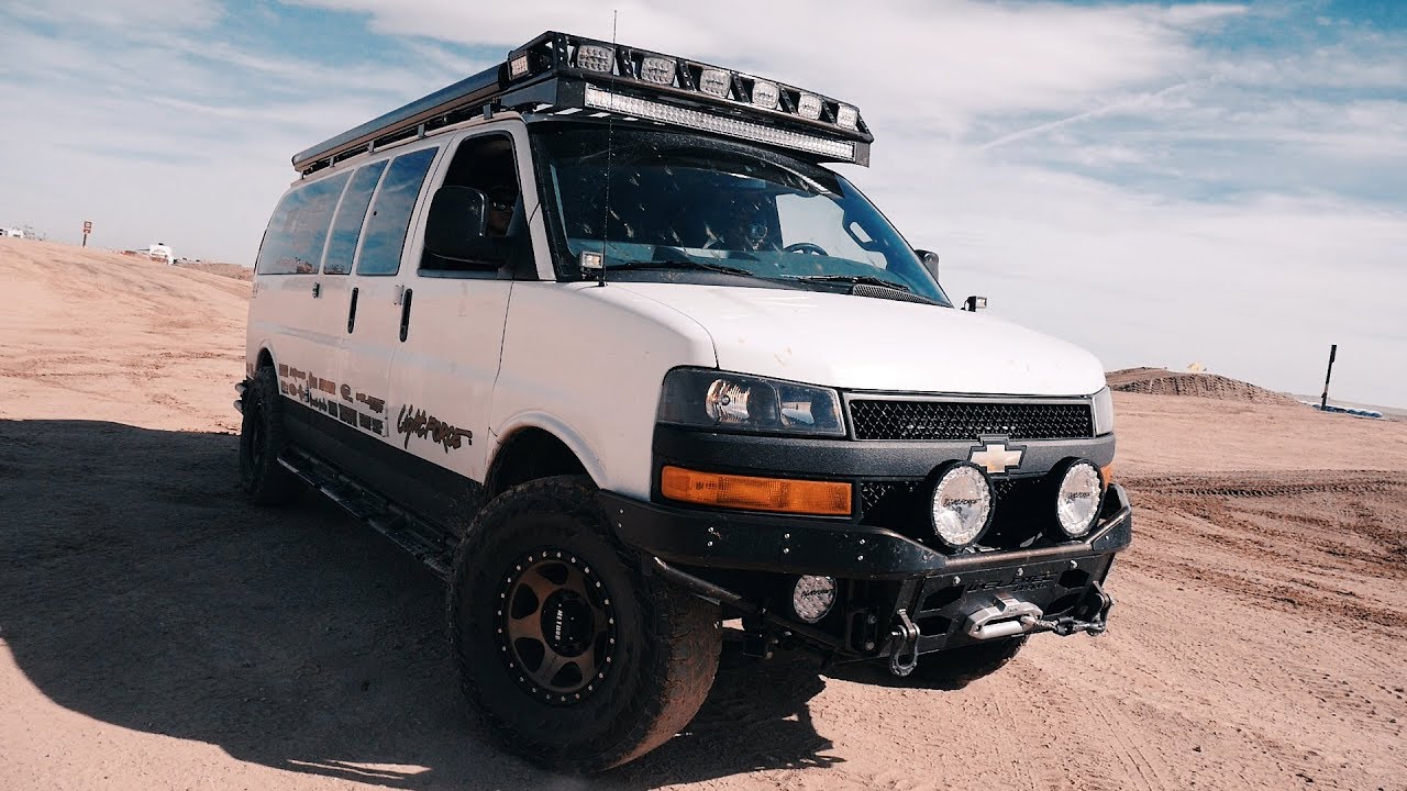 Chevy Express Van 4x4 Conversion: Takes on TDS 2019 (keeps up with Jeeps)