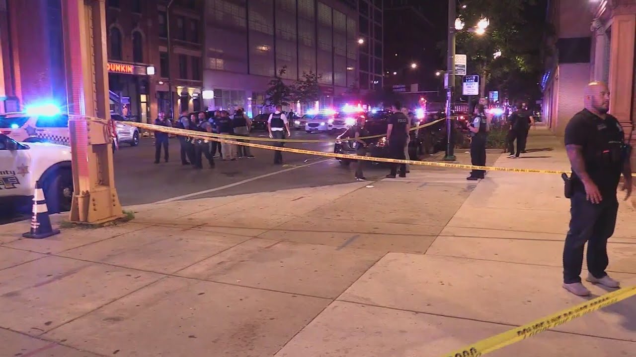 BREAKING: 18 people shot, 4 dead, in River North drive-by late Wednesday night, Chicago police confi