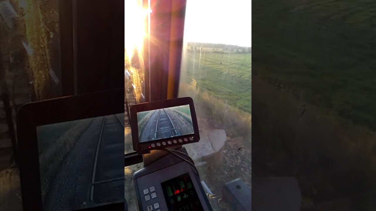 Экскаватор на комбинированном ходу Liebherr 900 zw взгляд изнутри