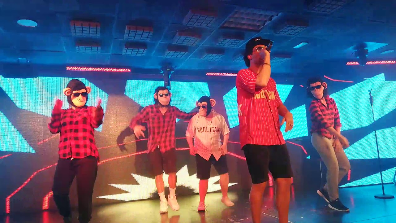 bruno mars experience benidorm