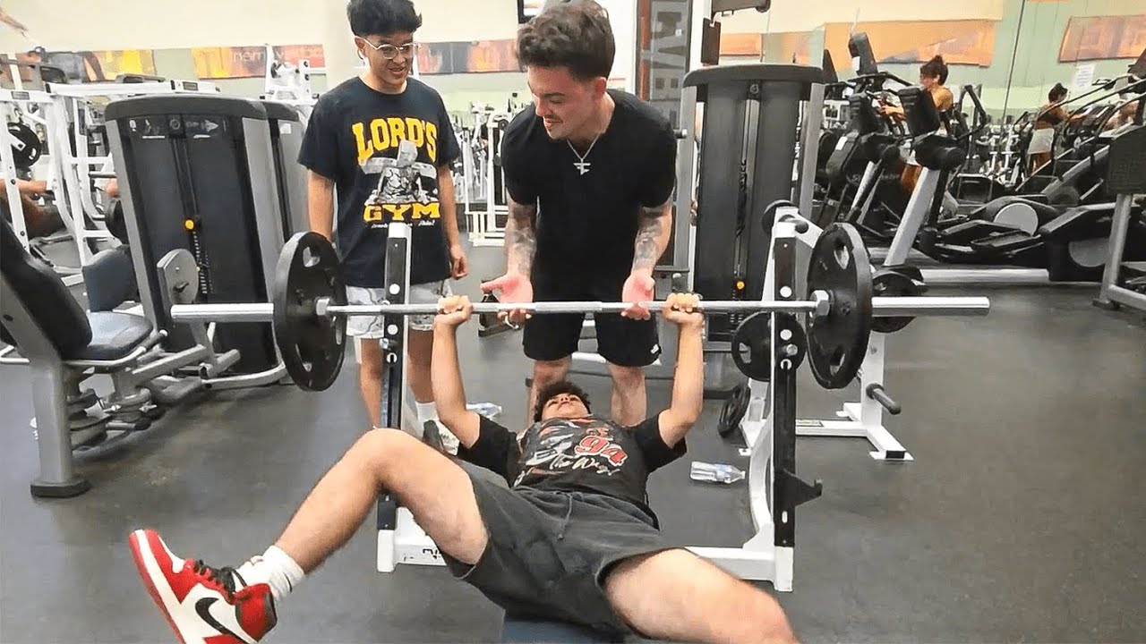 FaZe Goes To GYM For FIRST Time..