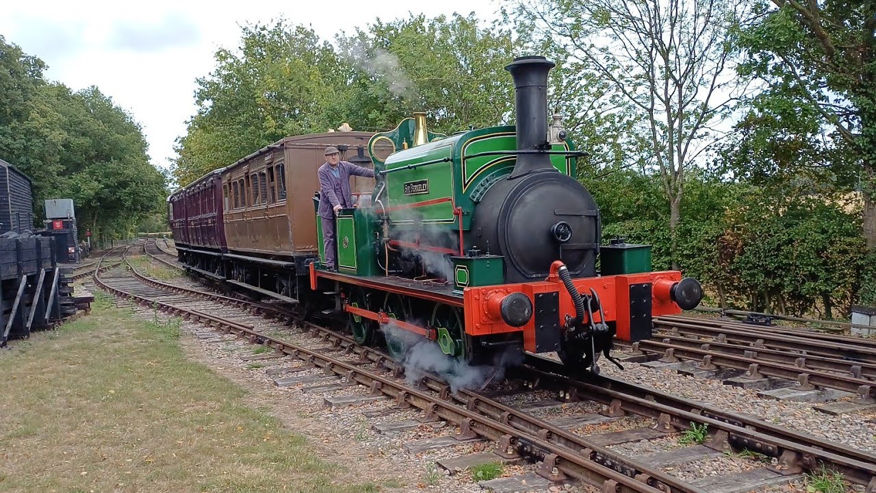 Sir Berkeley in action at the Mid Suffolk Light Railway Everything Goes Gala.