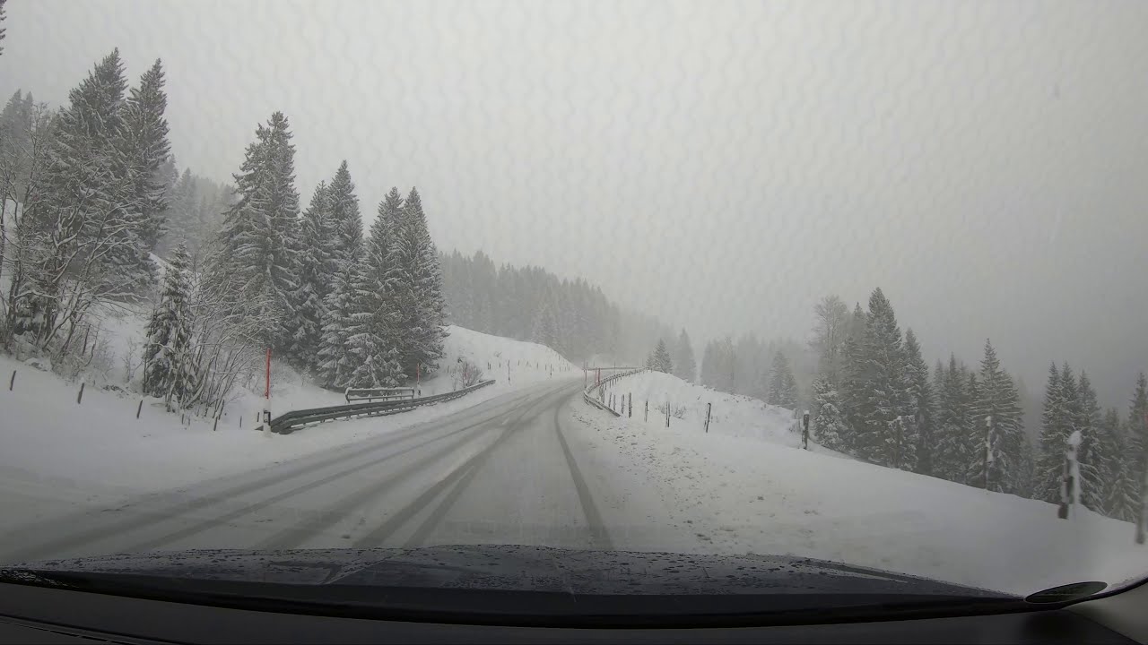 Snow-Drive Germany Riedbergpass-Straße  (Balderschwang-Obermaiselstein) Oberallgäu 4K Schneetreiben