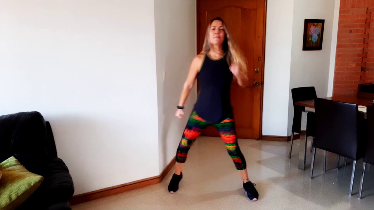 Camina 2.1 km en casa