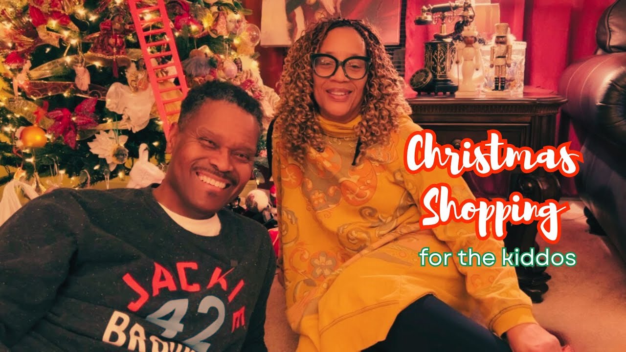 🎄Christmas Shopping for the kiddos!