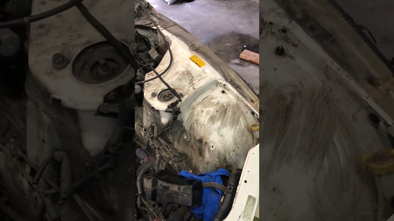 300zx Engine bay clean Part 1 
