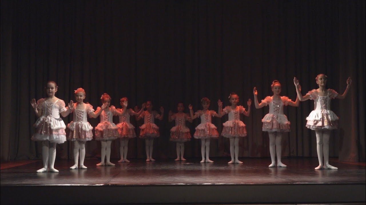 Leļļu deja - Dolls dance dejo 3 grupa #balets #dance #deja #ballet #marupe #dancestudio 