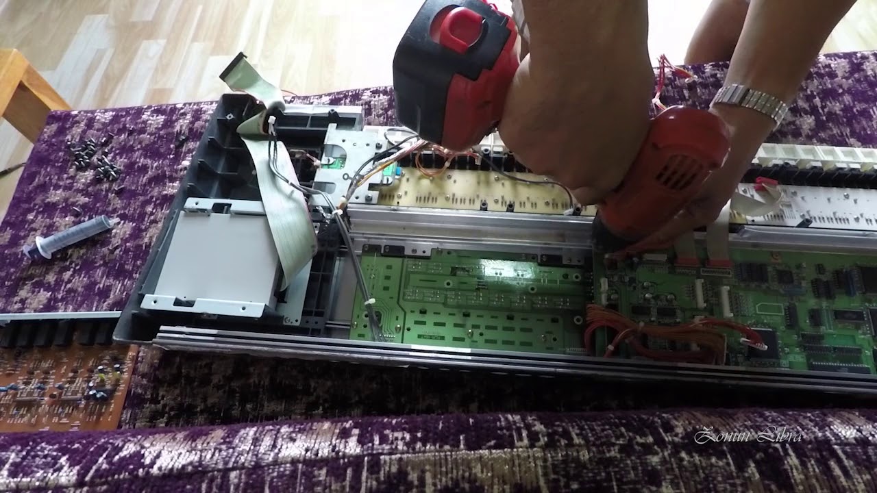 How to repair Keyboard : Korg N364 workstation keyboard