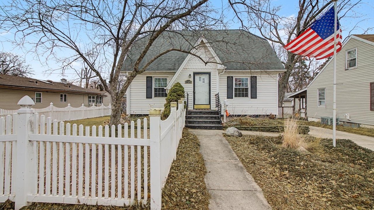 1405 Frederick St, Joliet, IL