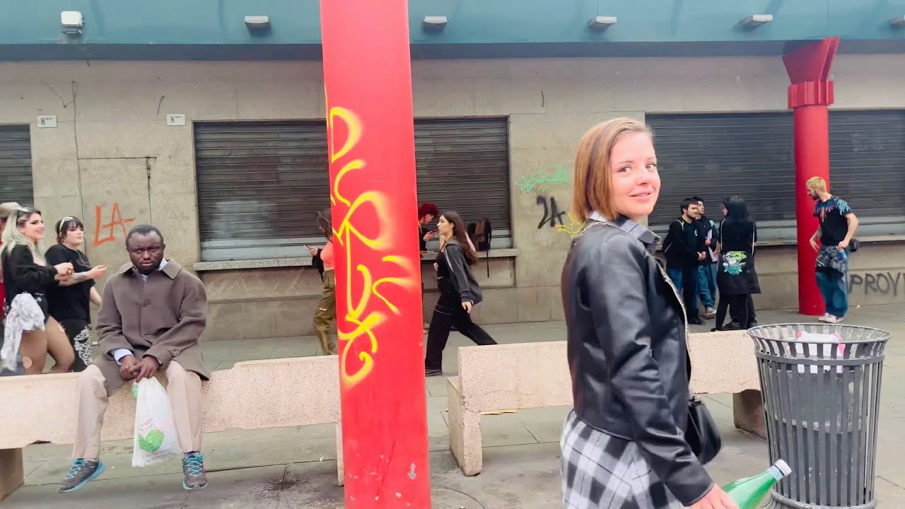 PUNK STREET PARTY MILAN - LABOUR DAY - ITALY 🇮🇹 Police vs People