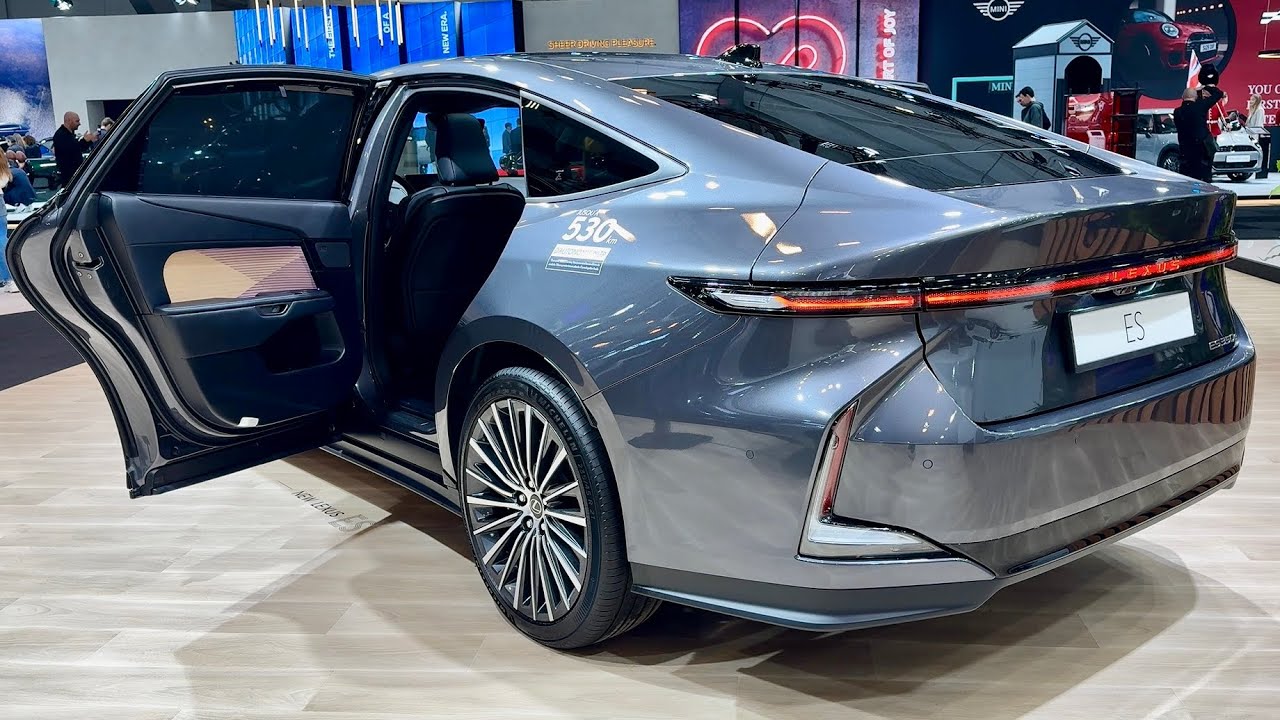 LEXUS ES 2026 Europe - PRACTICALITY, impressive REAR SEATS adjustments, hidden temperature buttons