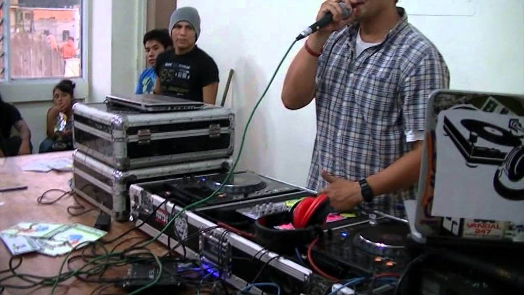 dj  prax vs dj max