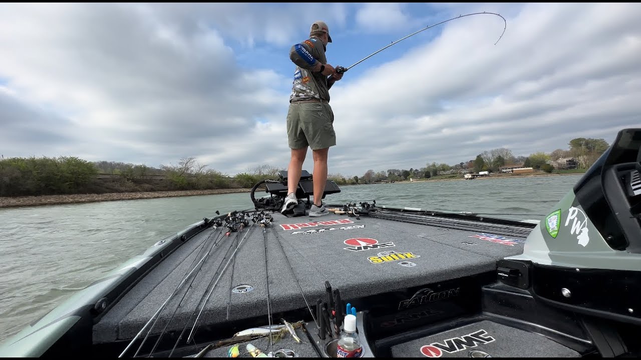 Bassmaster Classic 2023 — День 1: Маршал с Патриком Уолтерсом