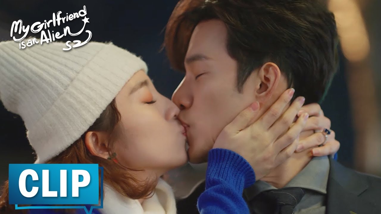 EP18 CLIP 方冷担心小七被污蔑，小七用吻安慰霸总​​​【外星女生柴小七2 My Girlfriend is an Alien S2】