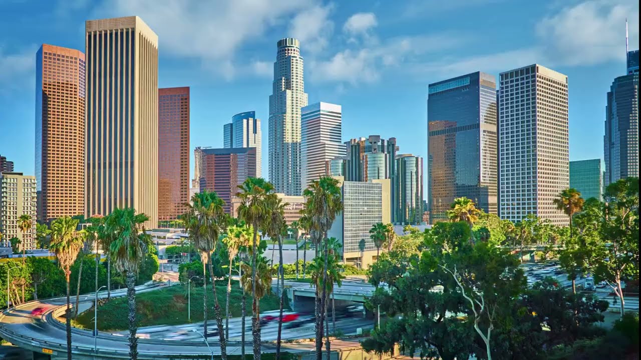 Los Angeles a Short History and Top 10 Places | A1 English Podcast 🎙️(Easy English)