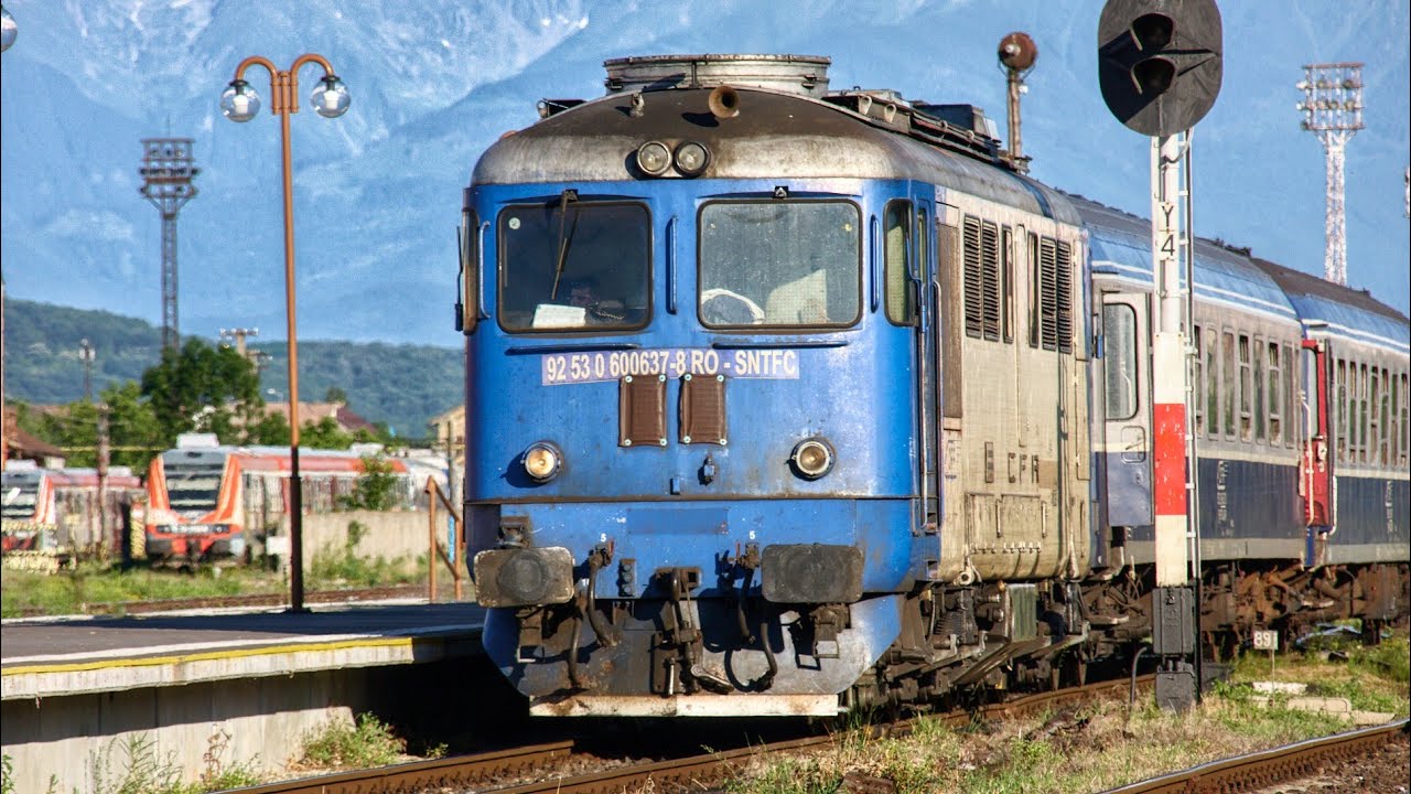 Trains in Sibiu (evening edition)