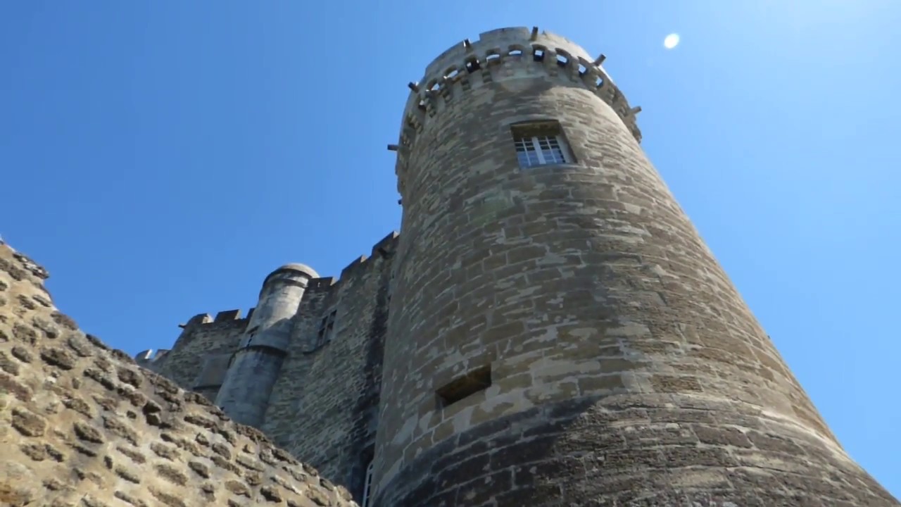 Ch&acirc;teau de Suze la Rousse