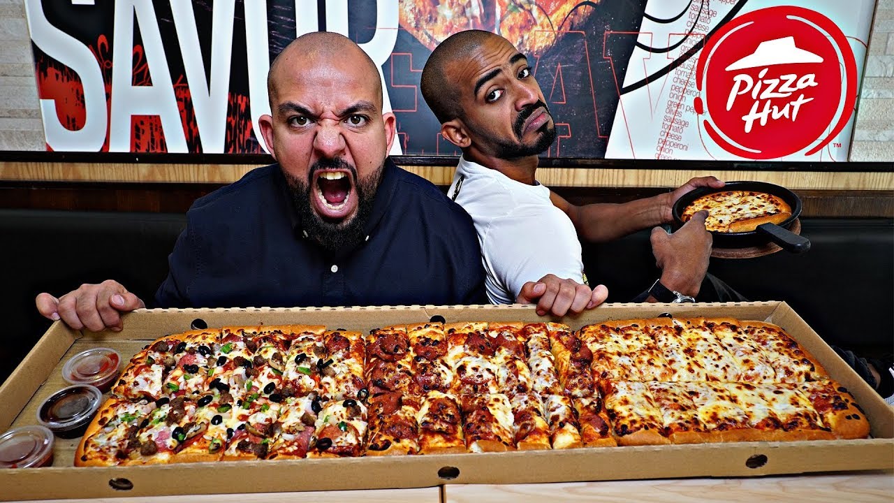 تحدي بيتزا بطول متر والجائزة ؟؟ 🍕 Pizza Challenge 1 Meter Long