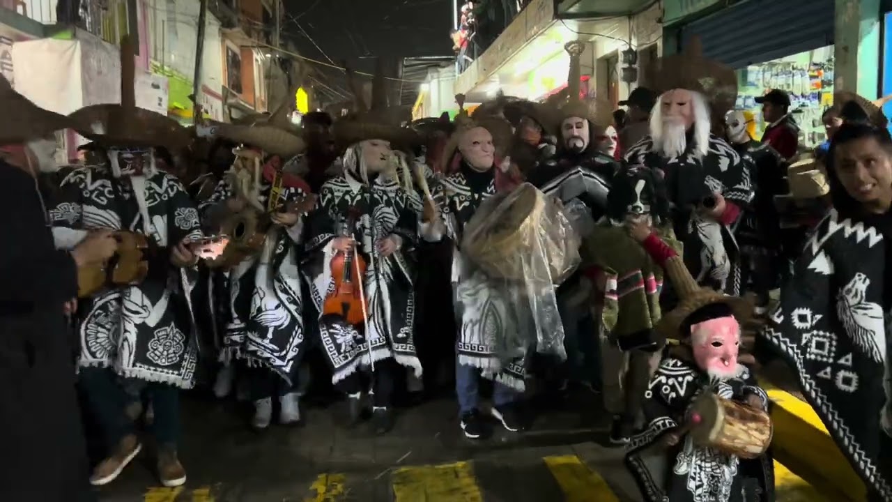 TRADICIÓN IMPORTANTE DE MEXICO, HUEHUENTONES